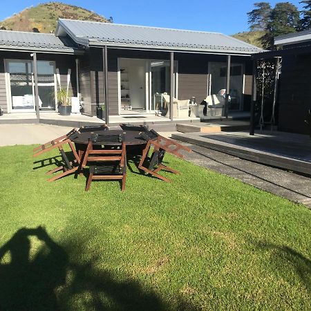 30 Seconds To The Beach Kawakawa Bay Exterior photo